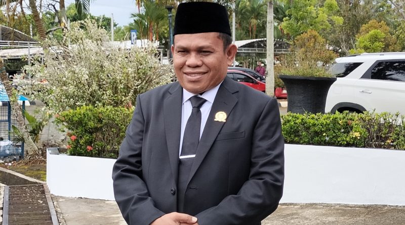 Wakil Ketua DPRD Tanah Bumbu H. Hasanuddin Hadiri Upacara HUT RI ke-80, Tekankan Semangat Persatuan untuk Kesejahteraan Rakyat