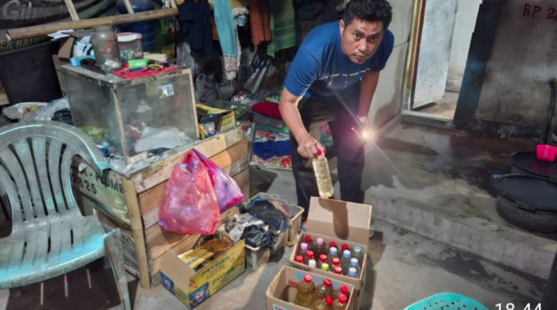 Polresta Cirebon Sita Ribuan Botol Miras Hasil Operasi Cipkon Jelang HUT ke-80 RI