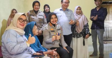 Polresta Cirebon Renovasi Dua Rumah Warga Tak Layak Huni, Hadirkan Kebahagiaan dan Harapan Baru