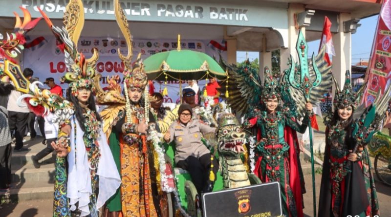 Forkopimda Plus Kabupaten Cirebon Meriahkan HUT RI ke-80 dengan Lomba Goes Becak Hias di Kawasan Batik Trusmi