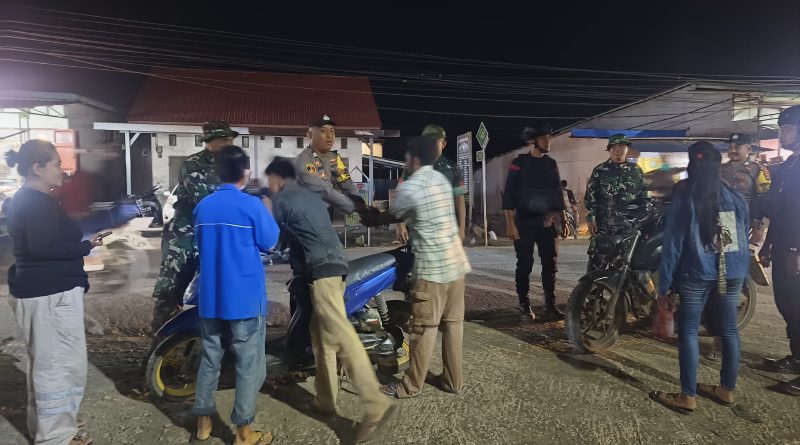 Pengamanan Malam Minggu,Polsek Bahodopi Bersama TNI Dan Brimob Gelar Patroli Gabungan