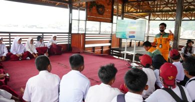Jaga Kelestarian Pesisir Di Wilayah Bahodopi, IMIP Edukasi Konservasi Mangrove Sejak Dini