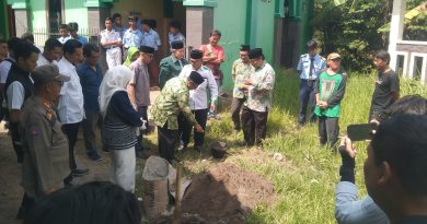 Wakil Wali Kota Cirebon Siti Farida Rosmawati Resmikan Pembangunan Gedung RPS SMK NU