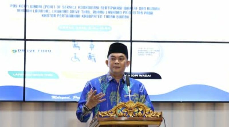 Bupati Andi Rudi Latif Dorong Transformasi Pelayanan Publik Melalui Inovasi di Kantor Pertanahan Tanah Bumbu