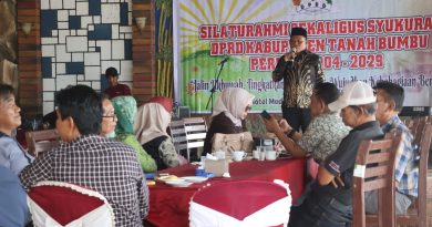 Silaturahmi Dan Syukuran DPRD Tanah Bumbu Lintas Periode Berlangsung Hangat di Hotel Medinah Pagatan