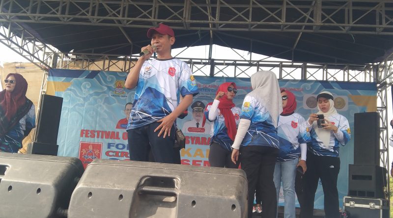 Kormi Kabupaten Cirebon Gelar Festival Olahraga Masyarakat, Ribuan Peserta Ikut Senam di Watubelah Kormi Kabupaten Cirebon Gelar Festival Olahraga Masyarakat, Ribuan Peserta Ikut Senam di Watubelah