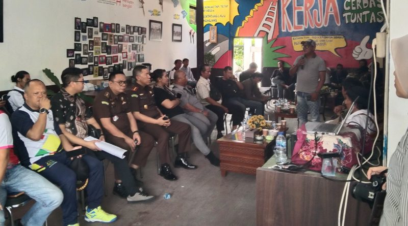 Kejari Cirebon Gelar Coffee Morning Bareng Wartawan: Perkuat Sinergi Penegak Hukum-Media Kejari Cirebon Gelar Coffee Morning Bareng Wartawan: Perkuat Sinergi Penegak Hukum-Media