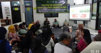 Kodim 0614/Kota Cirebon Gelar Kegiatan KB Kesehatan di Kel. Argasunya