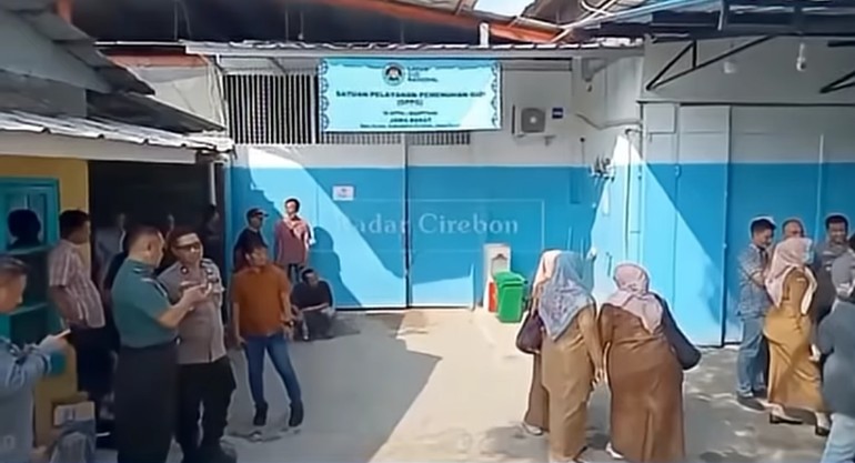 20 Siswa SDN 2 Setu Wetan Cirebon Keracunan Usai Santap MBG, 7 Masih Dirawat