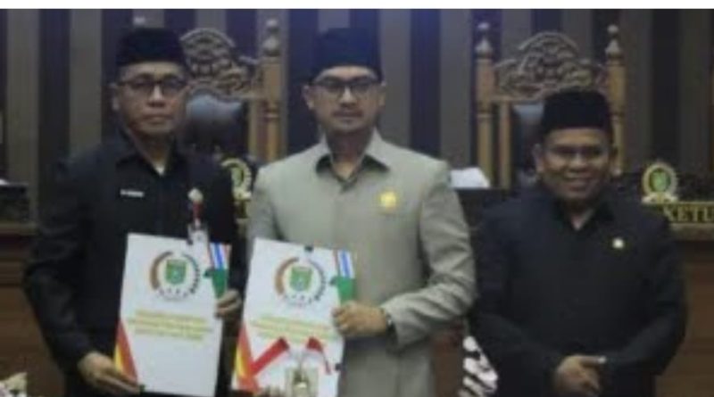 DPRD Tanah Bumbu Kokohkan Perannya: Dua Raperda Strategis Resmi Disahkan untuk Dorong Laju Pembangunan Daerah DPRD Tanah Bumbu Kokohkan Perannya: Dua Raperda Strategis Resmi Disahkan untuk Dorong Laju Pembangunan Daerah