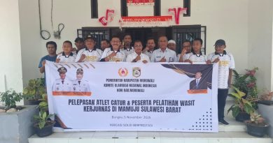 Sekda Morowali  Lepas Atlet Catur ke Kejurnas Di Mamuju