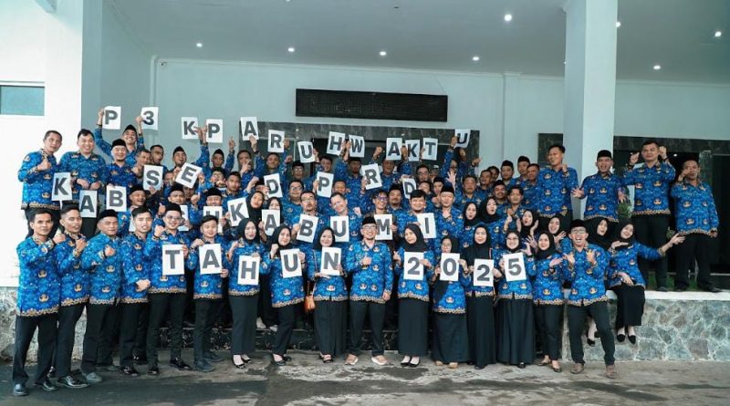 Pelantikan PPPK Paruh Waktu Sekretariat DPRD Kabupaten Sukabumi