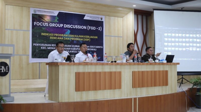 Konsultasi Publik KP-2 Penyusunan RDTR Ulunambo untuk Perkuat Tata Ruang Berkelanjutan Konsultasi Publik KP-2 Penyusunan RDTR Ulunambo untuk Perkuat Tata Ruang Berkelanjutan