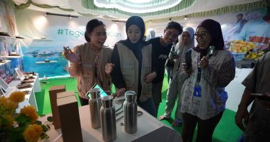 “Games Spin The Wheel” San Job Fair IMIP, Souvenir  Tahan Karat Berbahan Baku Nikel Menjadi Daya Tarik Pengunjung