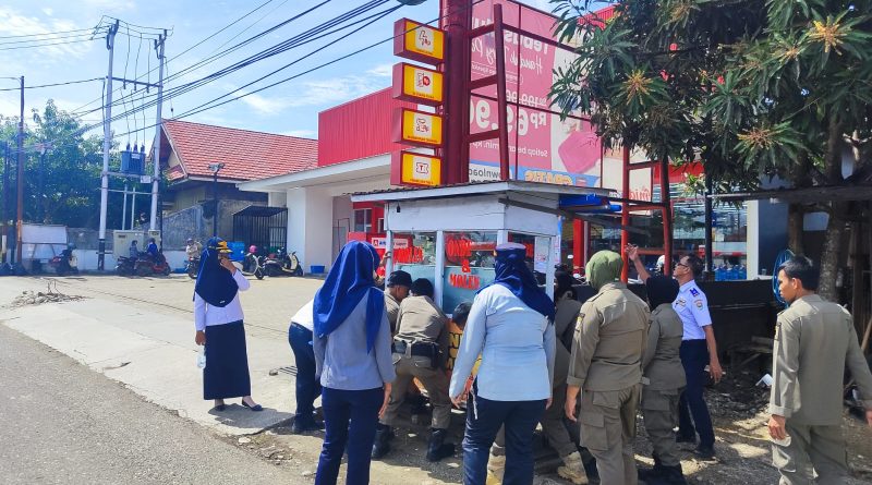 Dishub Morowali Bersama Sat Pol-PP Menyisir Sejumblah Titik, Tertibkan Bahu Jalan Di Kota Bungku Dishub Morowali Bersama Sat Pol-PP Menyisir Sejumblah Titik, Tertibkan Bahu Jalan Di Kota Bungku
