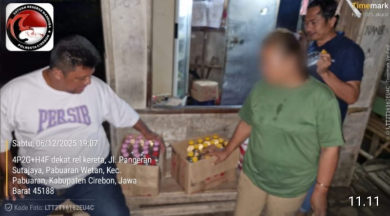 Polresta Cirebon Sita 136 Botol Miras Hasil Razia Pekat Polresta Cirebon Sita 136 Botol Miras Hasil Razia Pekat