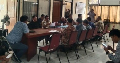 Audiensi Pemerintah Desa Cikalahang Dengan PAM Tirta Kamuning Berjalan Alot