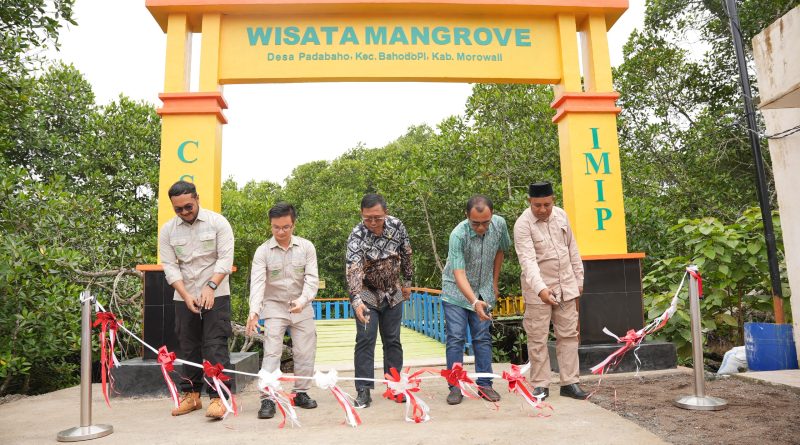 Perkuat Ekonomi Masyarakat, IMIP Tuntaskan Pembangunan Desa Wisata Mangrove Padabaho