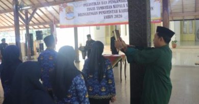 Bupati Imron Lantik 116 Kepala Sekolah di Kabupaten Cirebon